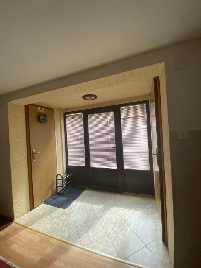 Apartamento Apartman Benjamin Tuzla Exterior foto
